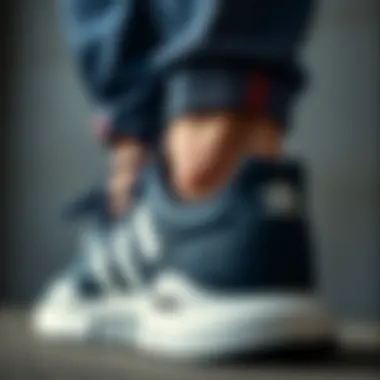 Side view of Adidas Forum Low Mor highlighting its comfort and fit