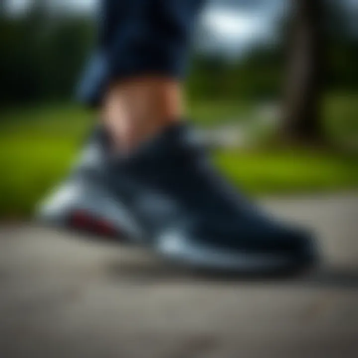 Skechers D'LUX Walker Scrambler showcasing a blend of style and comfort